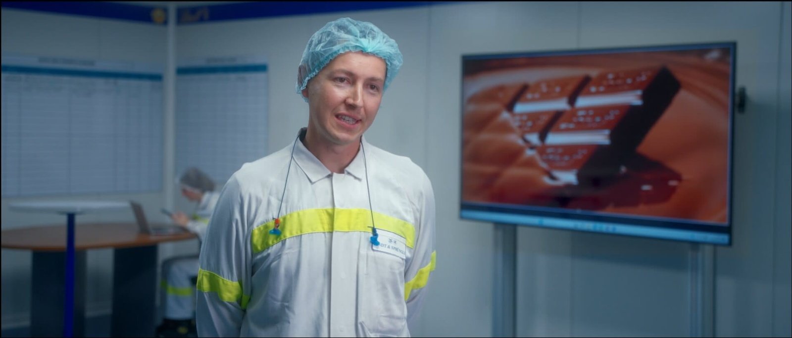 entreprise show away film